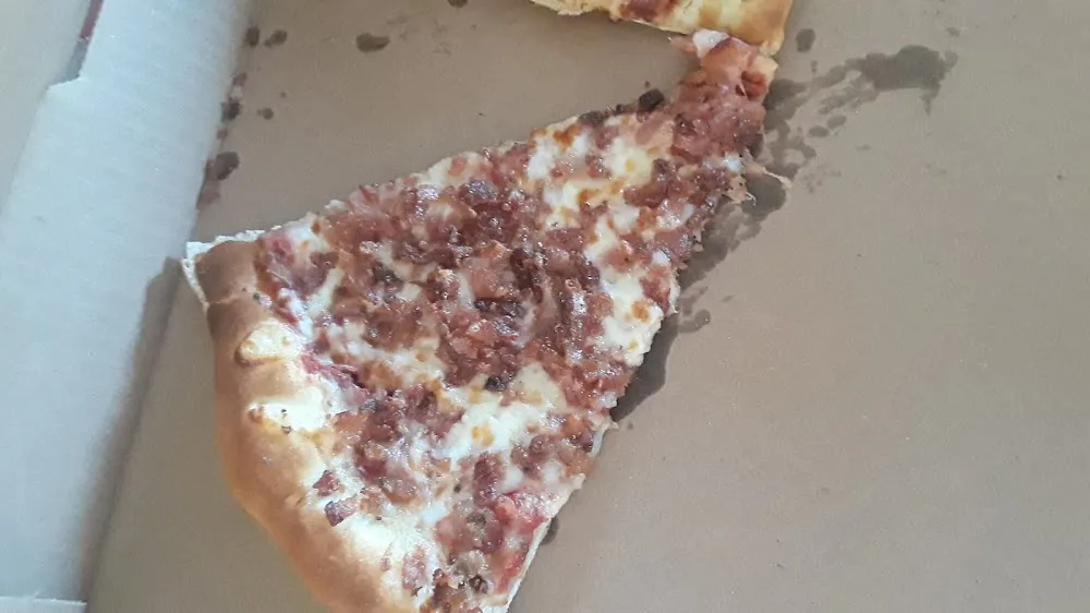 Bacon Cheese Pizza
